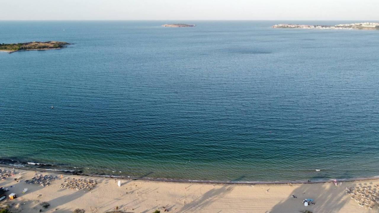 Къмпинг Градина Луксозен Апартамент تشيرنوموريتس المظهر الخارجي الصورة